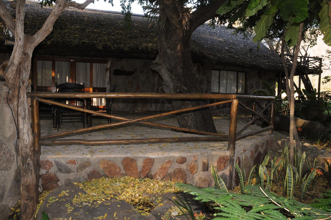 Kampersrus AH Moholoholo Ya Mati旅馆 外观 照片